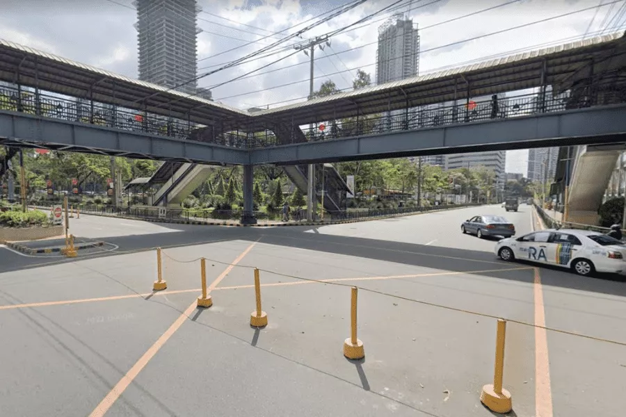 Julia Vargas behind SM Megamall 