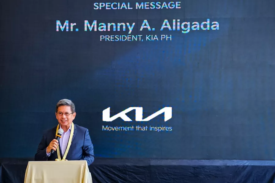 Kia President Manny Aligada at the Kia Batangas City opening ceremony