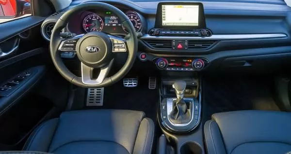 When you take the 2019 Forte in a rough ride, the vehicle can handle most bumps without stress Kia Forte 2019 dashboard area