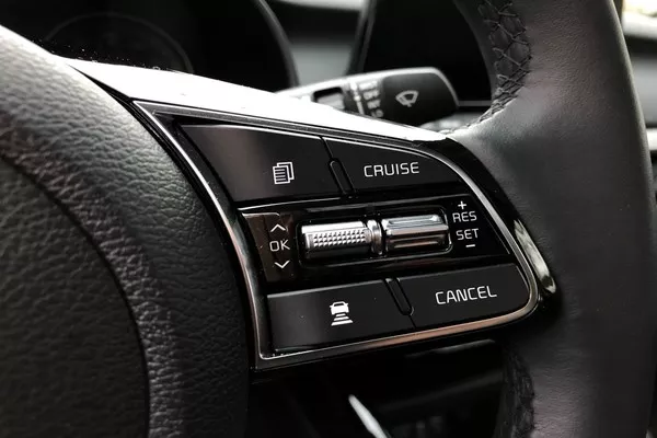 The Forte 2019 has a substantial plan of driver-help technology Kia Forte 2019 Steering wheel