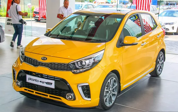 Angular front of the Kia Picanto 2018