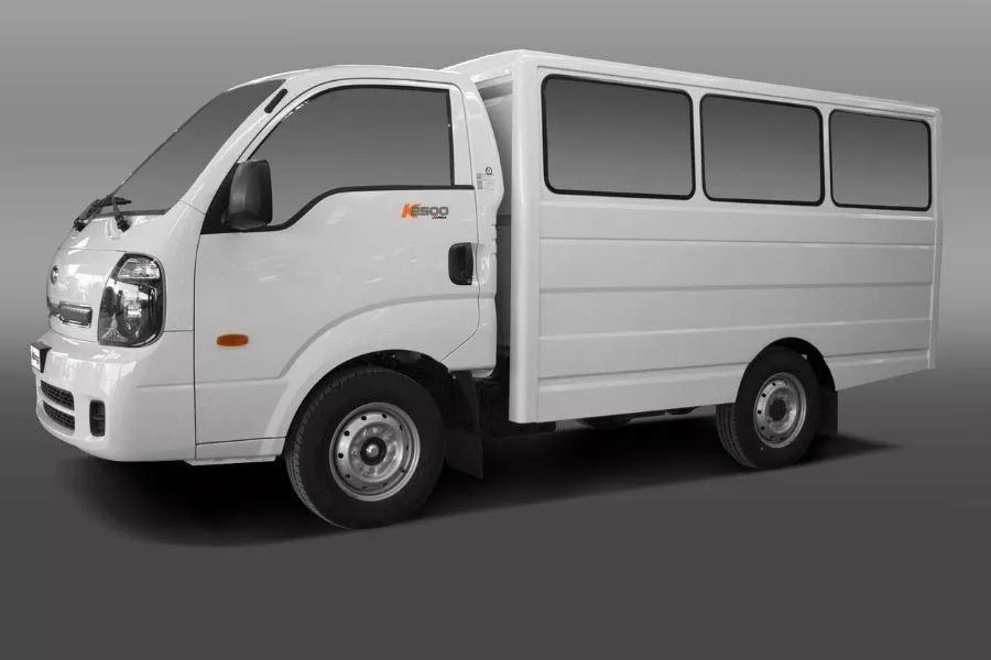 Kia K2500 front view