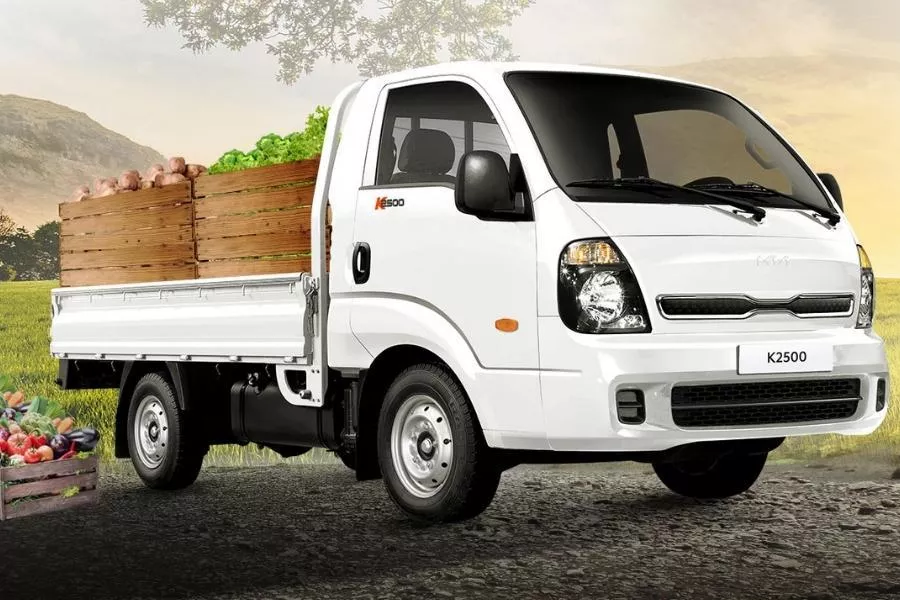 Kia K2500 front view