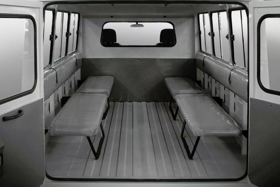 Kia K2500 interior view