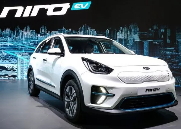 Angular front of the Kia Niro EV 2019