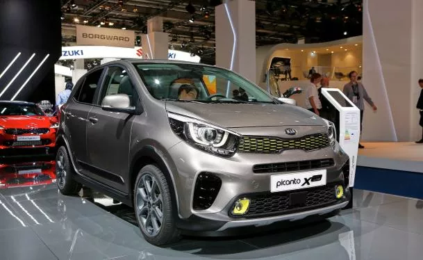 Kia Picanto X-Line angular front