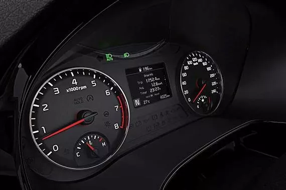 The instrument cluster of the 2020 Kia Seltos