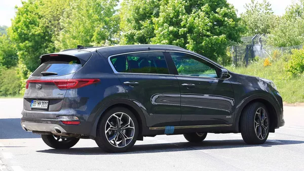 Angular rear of the Kia Sportage 2019
