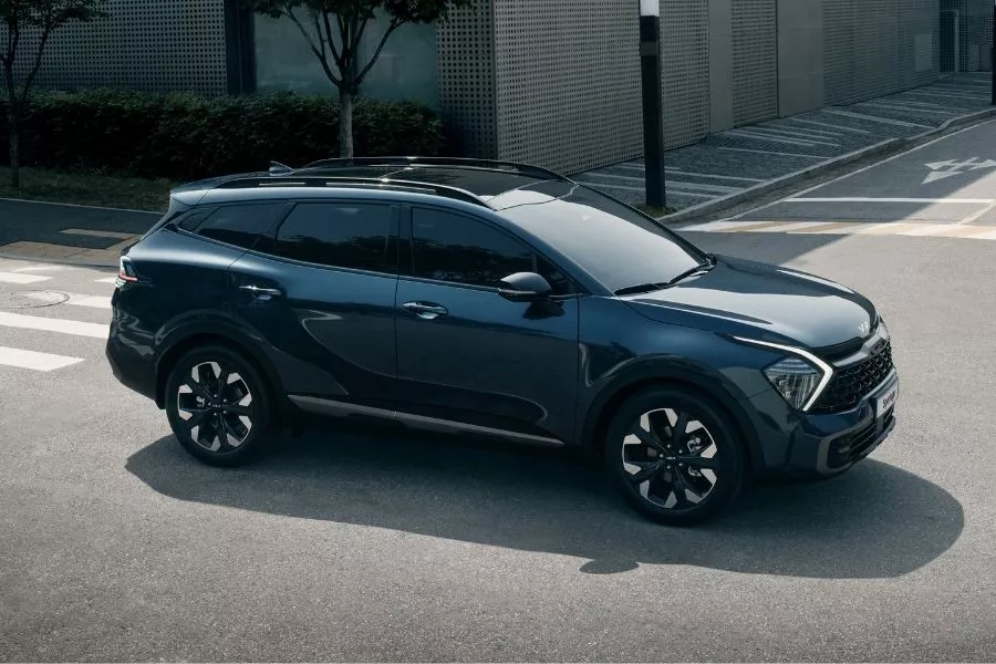 Kia Sportage X-Line front view