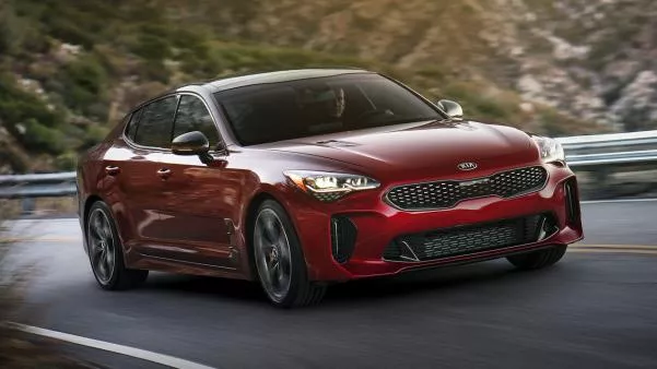 Kia Stinger 2019 on the road