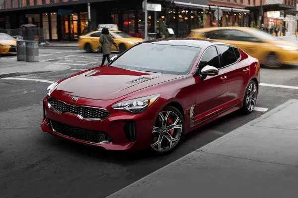 2020 Kia Stinger front view