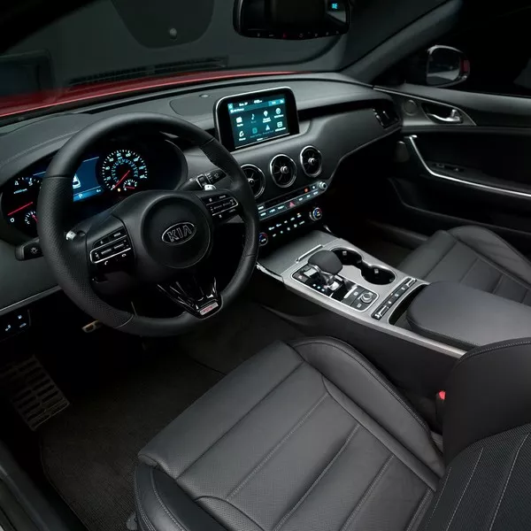 Kia Stinger 2018 interior