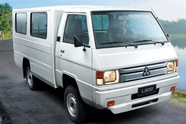 Mitsubishi L300