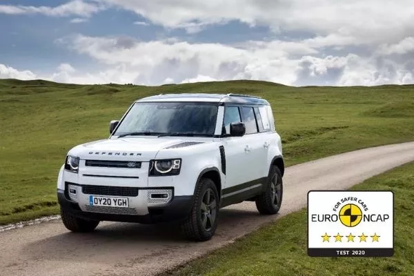 Land Rover Defender front view