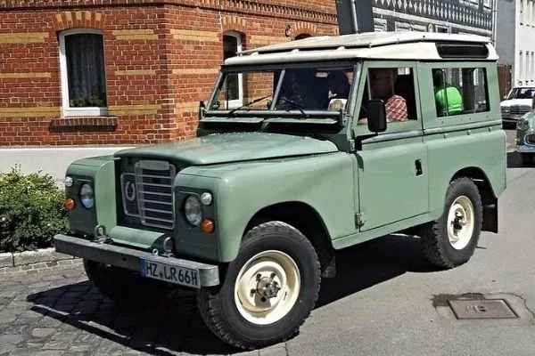 The Series III pictured here features the classic Alpine window lights Land Rover Defender Series III