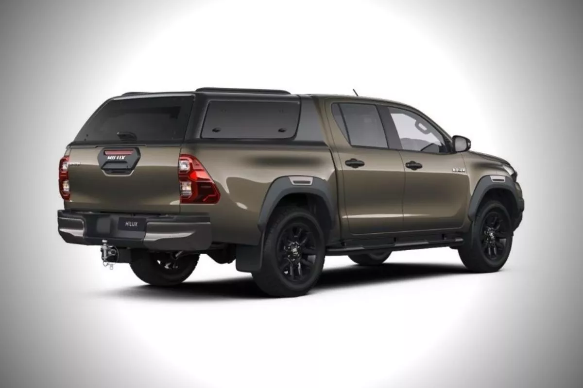 A picture of the Hilux Invincible-X's leisure cover