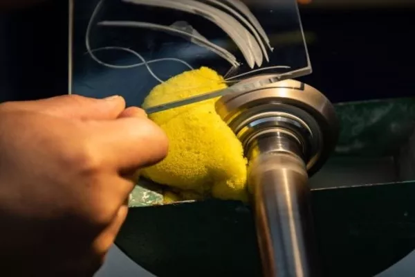 Lexus used the concept of glass grinding