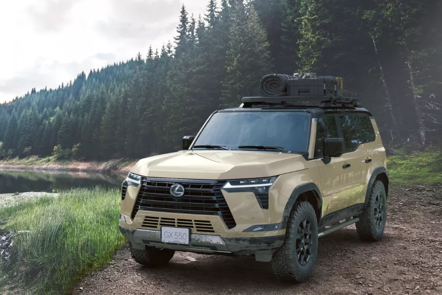 Lexus GX front view