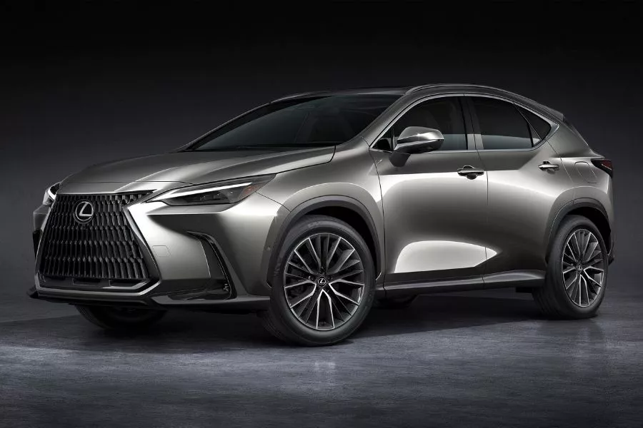 2022 Lexus NX front view