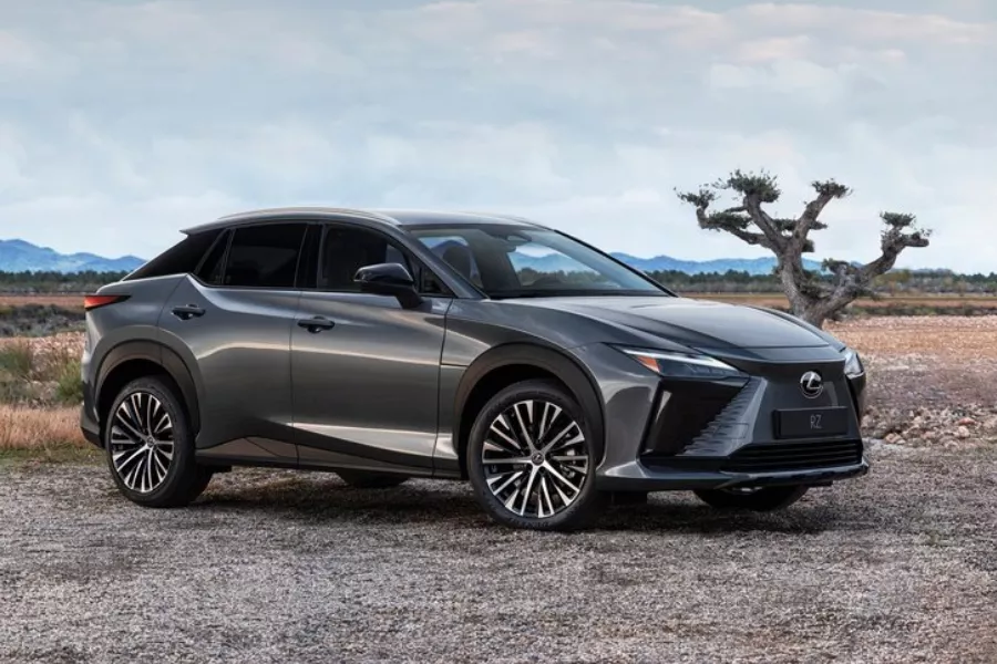 A picture of the Lexus RZ
