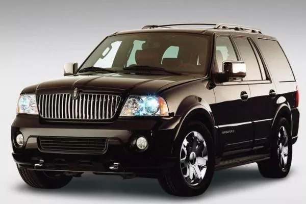 A picture of the Lincoln Navigator