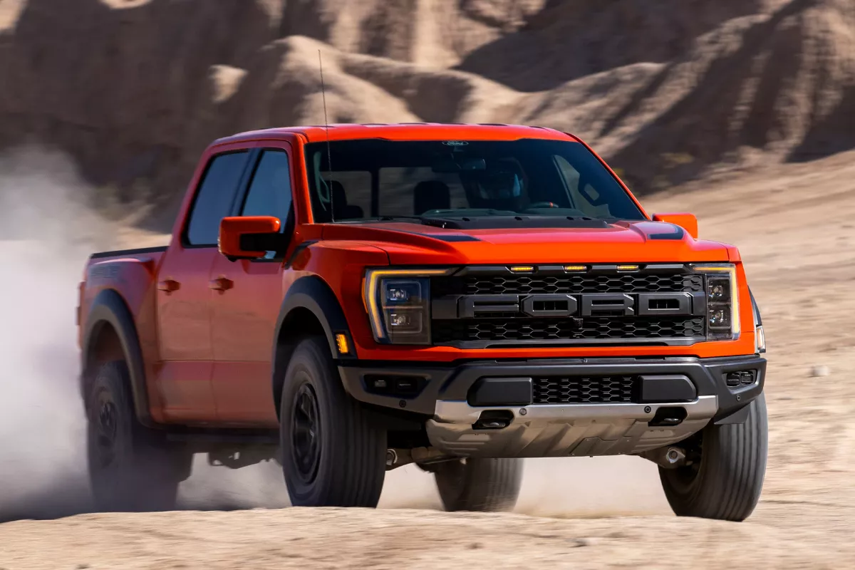 2021 Ford F-150 Raptor front profile shot