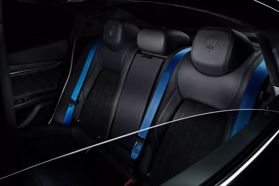 Maserati Ghibli Operanera interior view