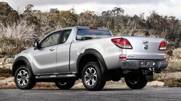 Mazda BT-50 2017 angular rear