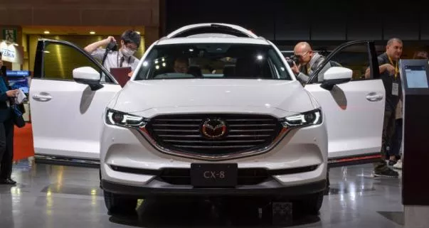 Mazda CX-8 2018 front view