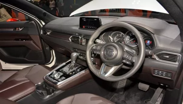 Mazda CX-8 2018 interior