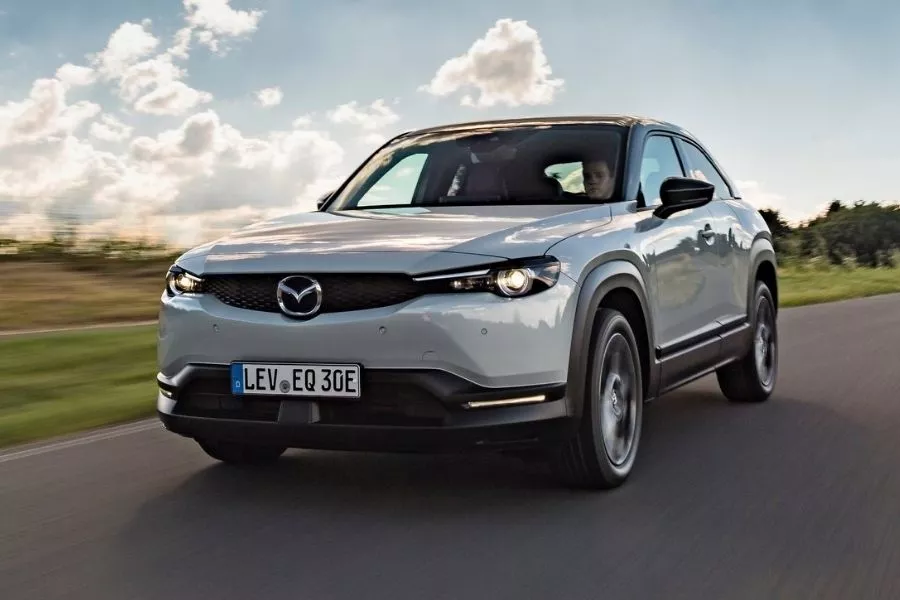 Mazda CX-30 front view