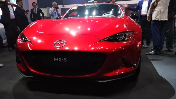 Mazda MX-5 2019 exterior