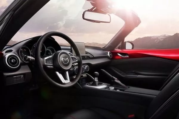 Mazda MX5 Miata interior