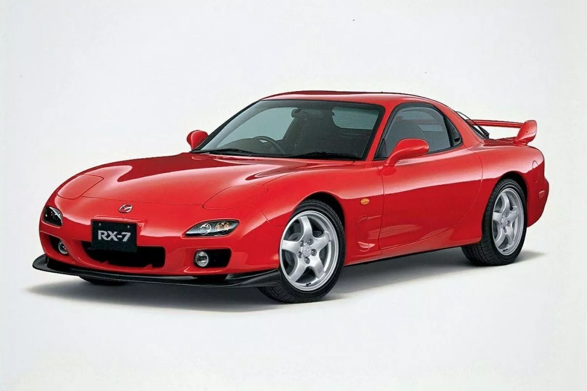 Mazda RX-7 front view