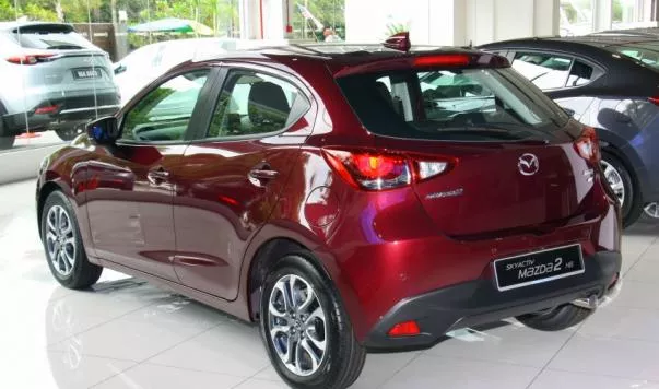 angular rear of the 2017 Mazda 2 GVC 