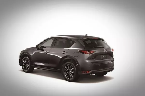 Japanese-spec Mazda CX-5 2019 angular rear