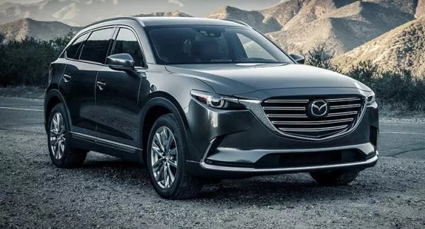 Angular front of a grey Mazda CX-9 2017