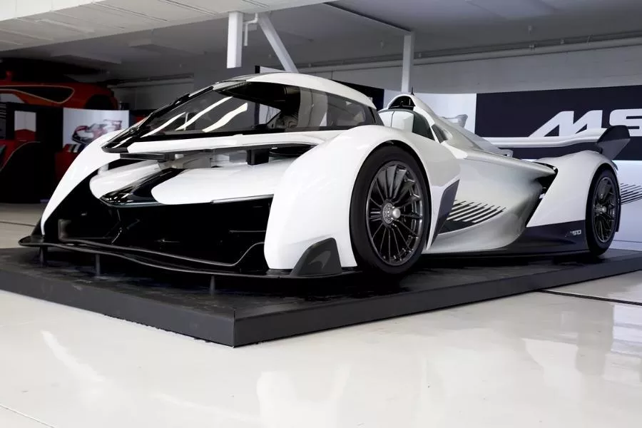 McLaren Solus GT front view