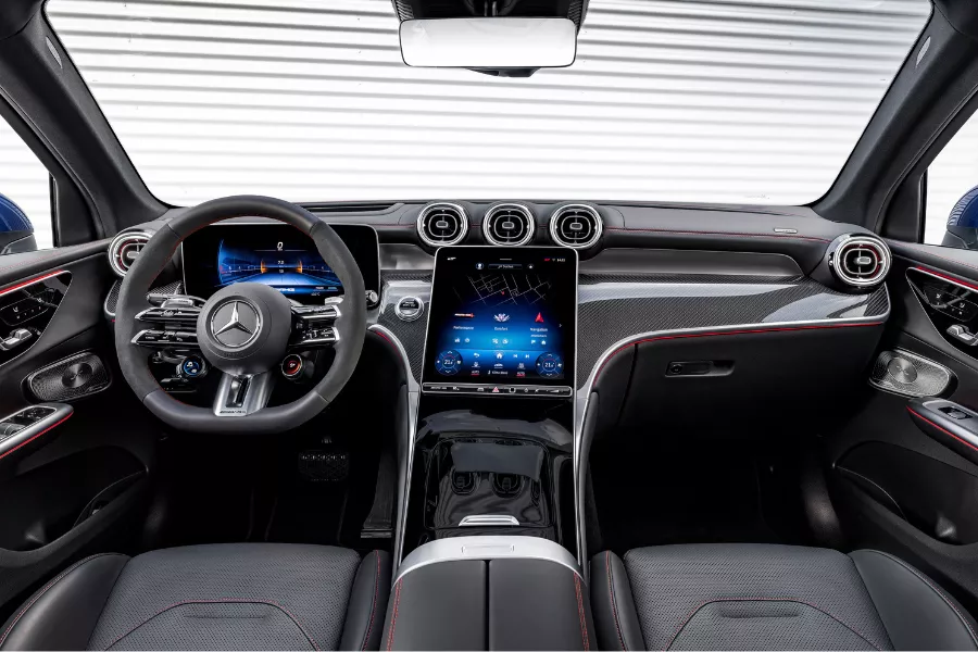 Mercedes-AMG GLC cockpit