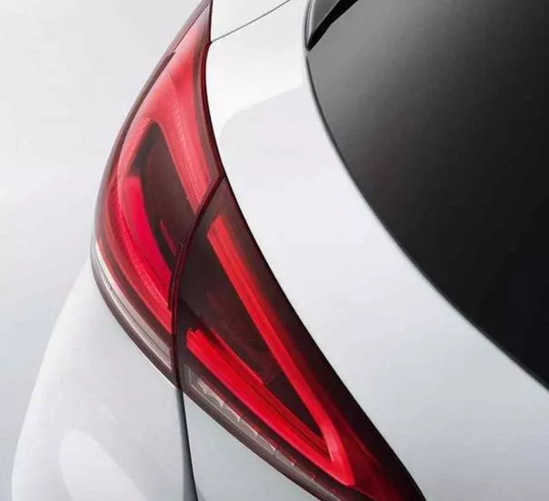 the 2-piece taillight of the Mercedes-Benz A Class 2018