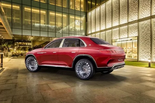 Vision Mercedes-Maybach Ultimate Luxury concept angular rear