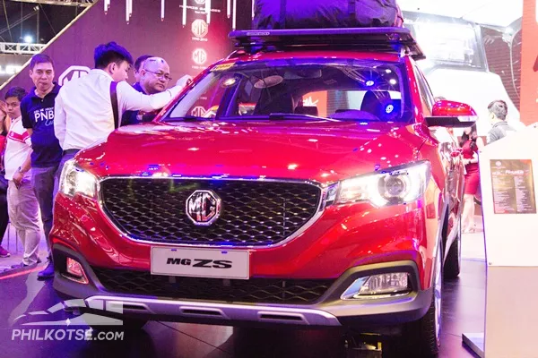 A frontal shot of the MG ZS at the 2019 MIAS