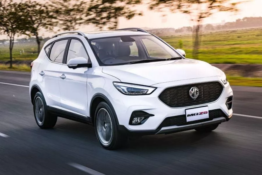 MG ZS facelifted front view