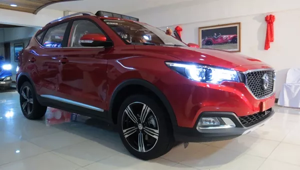 MG ZS 2018 angular front