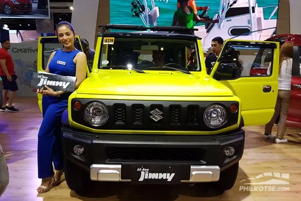 Jimny car show girl
