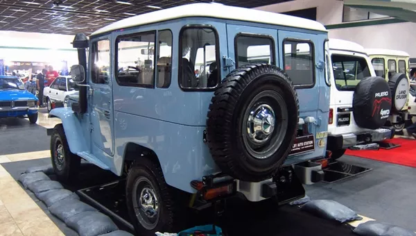 Old school & modified cars on display at MIAS 2018