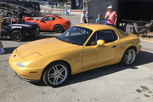 A picture of the Mazda MIata NA Coupe