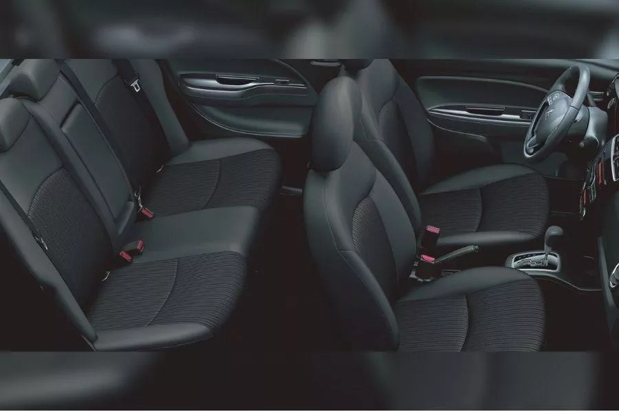 A picture of the Mirage G4's interior