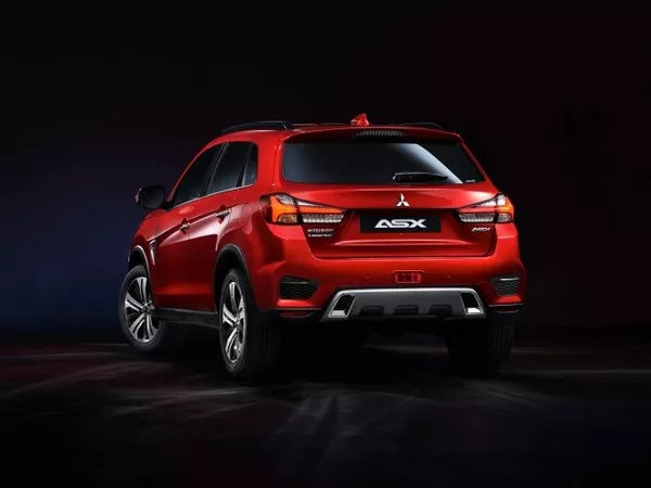 The new ASX is built under the concept of “Impact and Impulse” Mitsubishi ASX 2020 angular rear