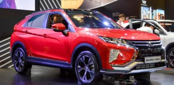 Angular front Mitsubishi Eclipse Cross 